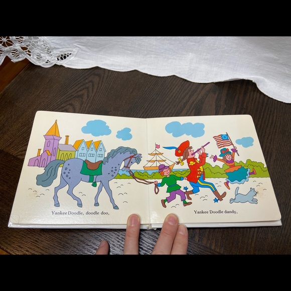 Vintage Story Book, Children Book, Rare 1984 - Picture 3 of 9